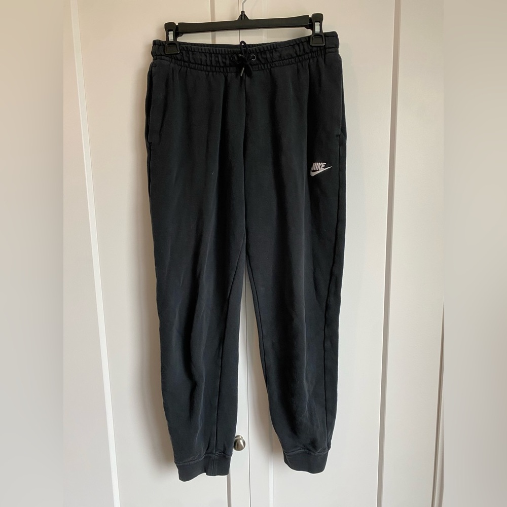 Black Nike mid-rise joggers small
